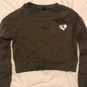 Women’s Best Long sleeve athletic crop top